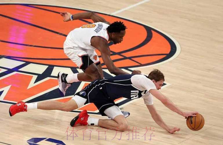 弗拉格18分唐斯22+18 尼克斯负独行侠4连败 弗拉格18分唐斯22+18 尼克斯负独行侠4连败